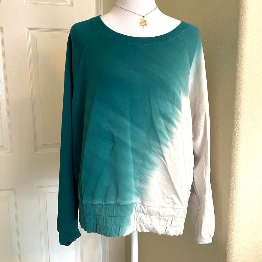 JoyLab teal and white tie dye long sleeve crewneck shirt - size large